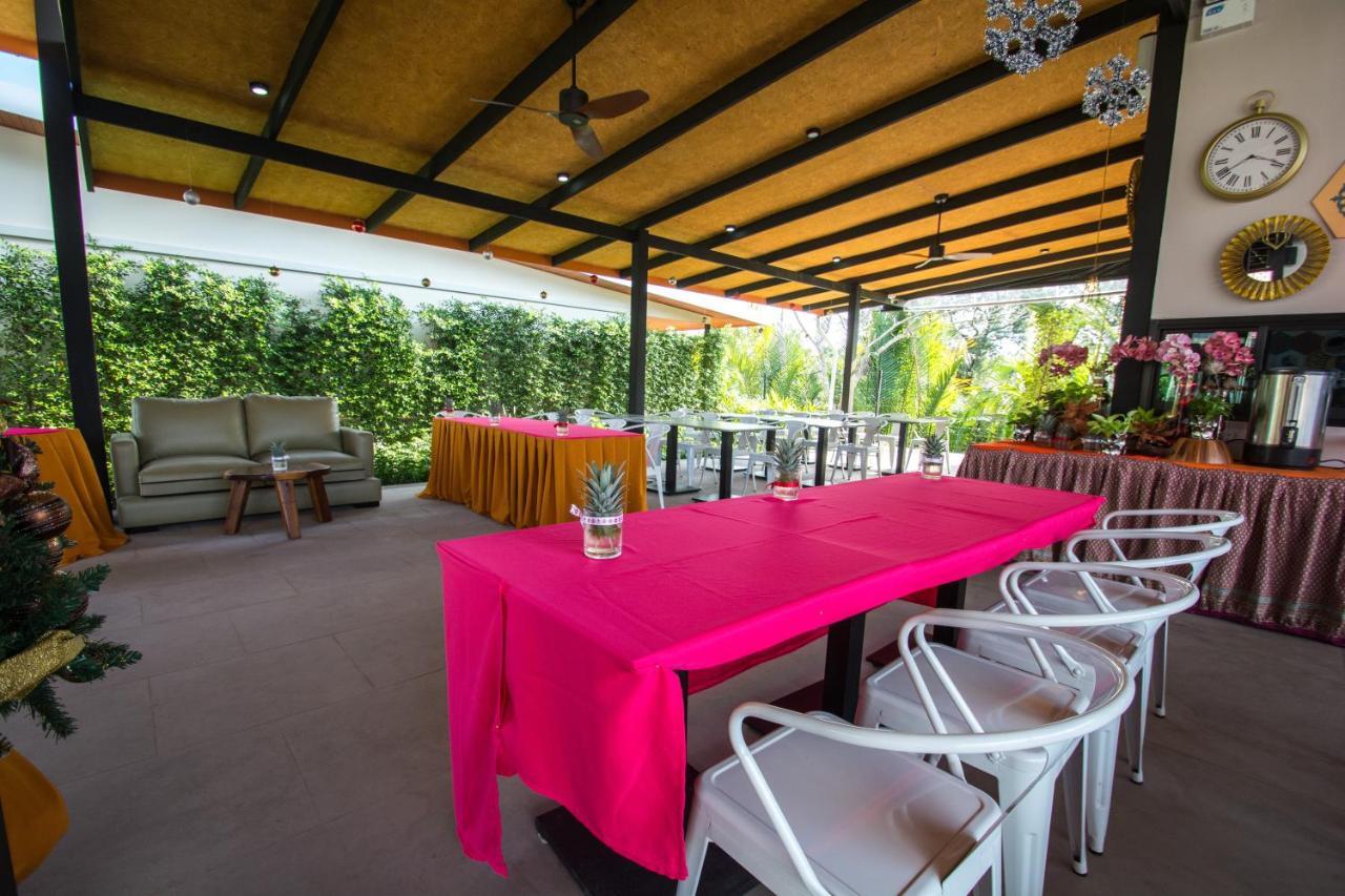 Good Night Pool Villa Phuket - Sha Plus Экстерьер фото